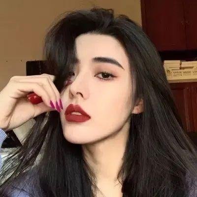 当女孩恋爱时